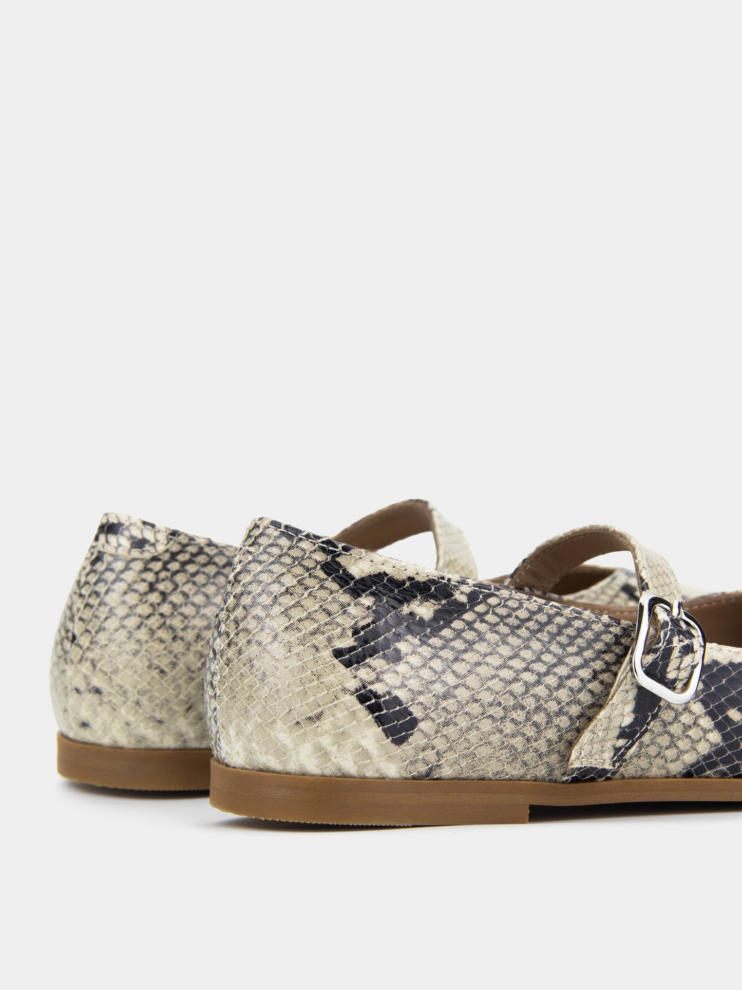 YUKI балетки з ремінцем рептилія шкіряні