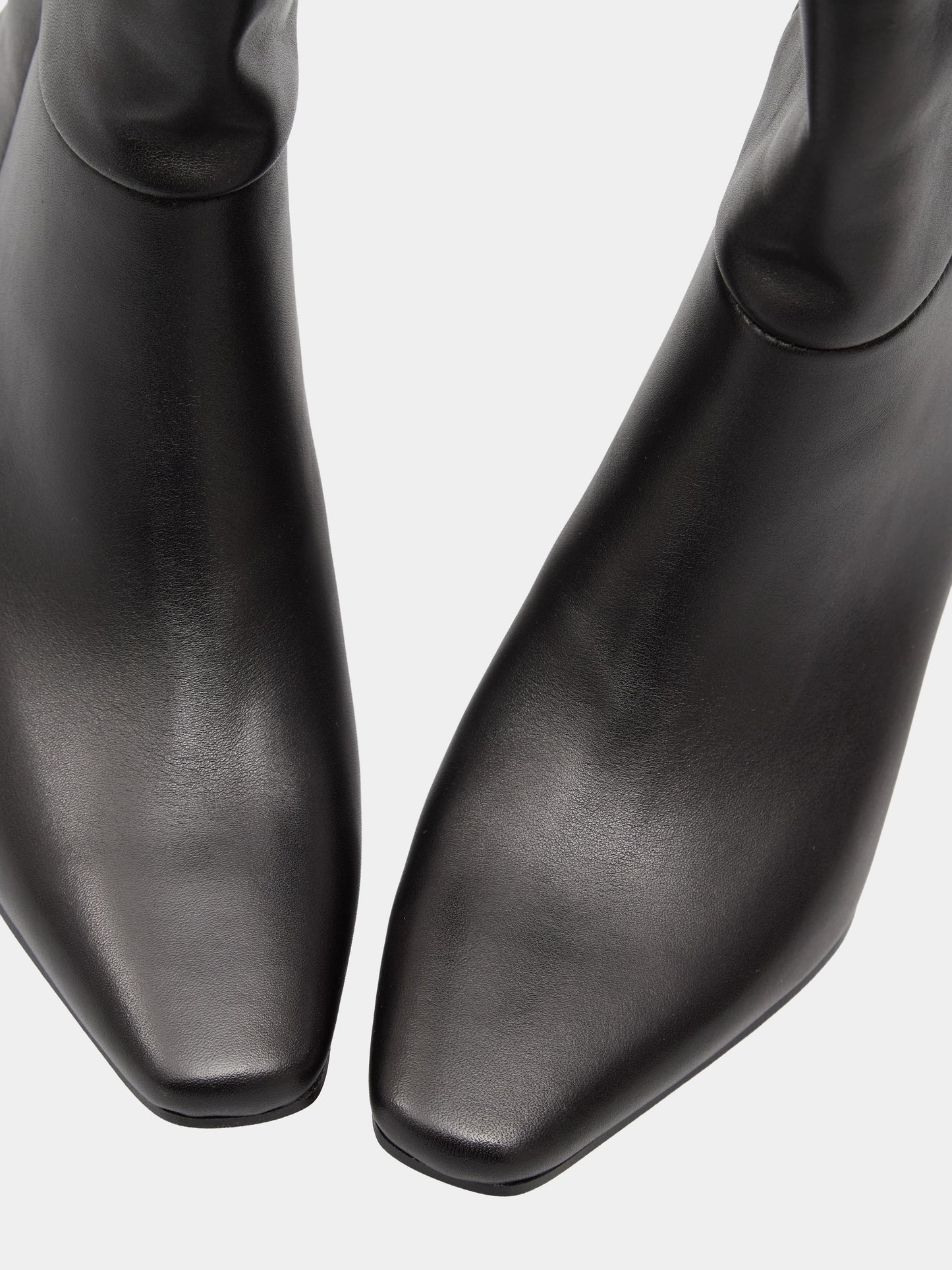 CARA ботильйони на підборах 5 см чорні шкіряні на байці