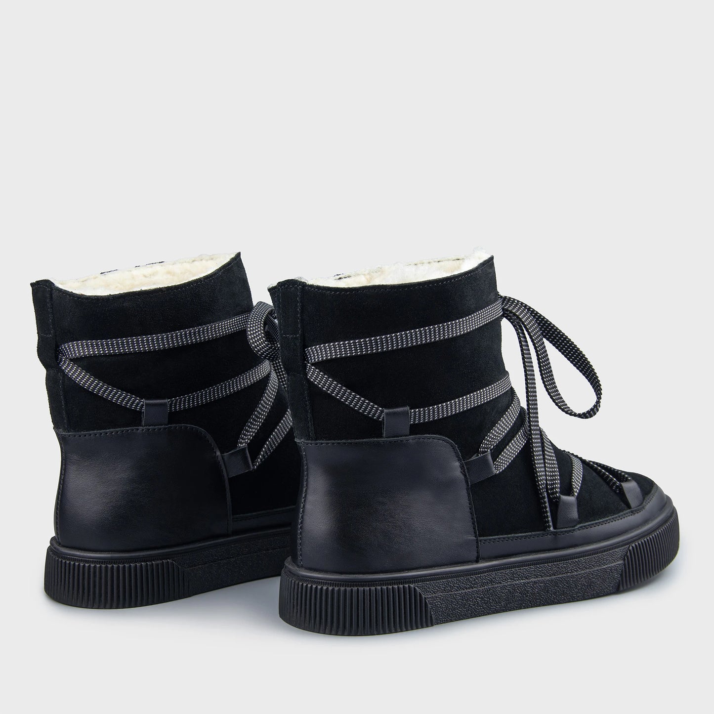 URSYLA черевики чорні замшеві на вовні