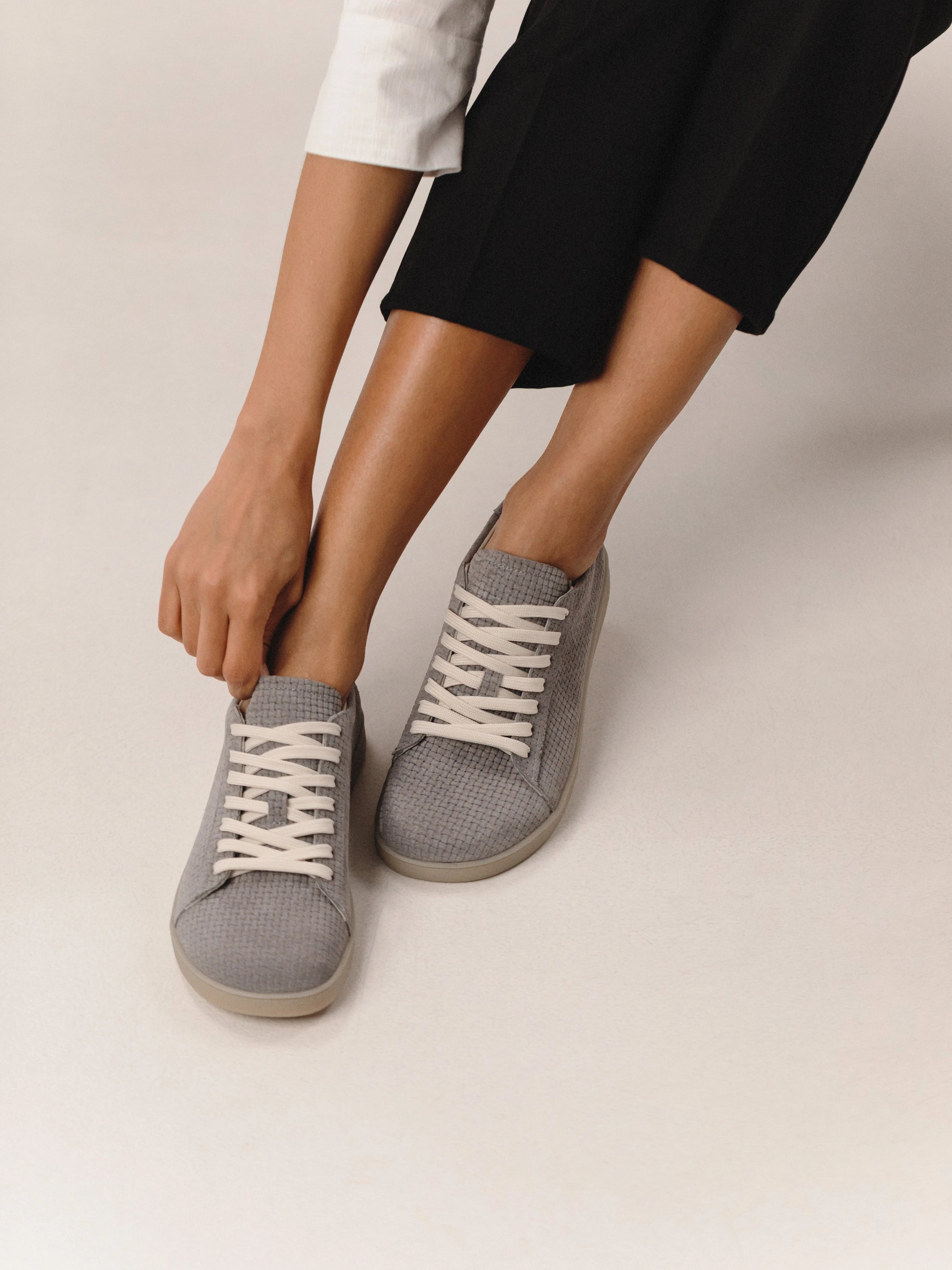 DAKOTA кеди анатомічної форми сірі замшеві