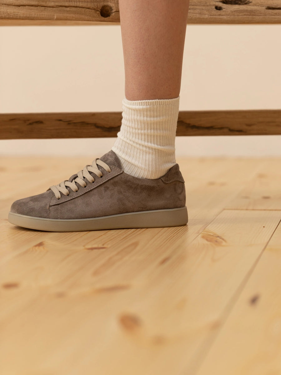 DAKOTA сіро-бежеві замшеві кеди анатомічної форми