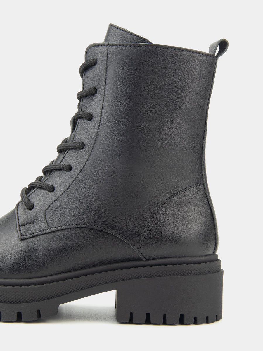 KIRA черевики чорні шкіряні на байці