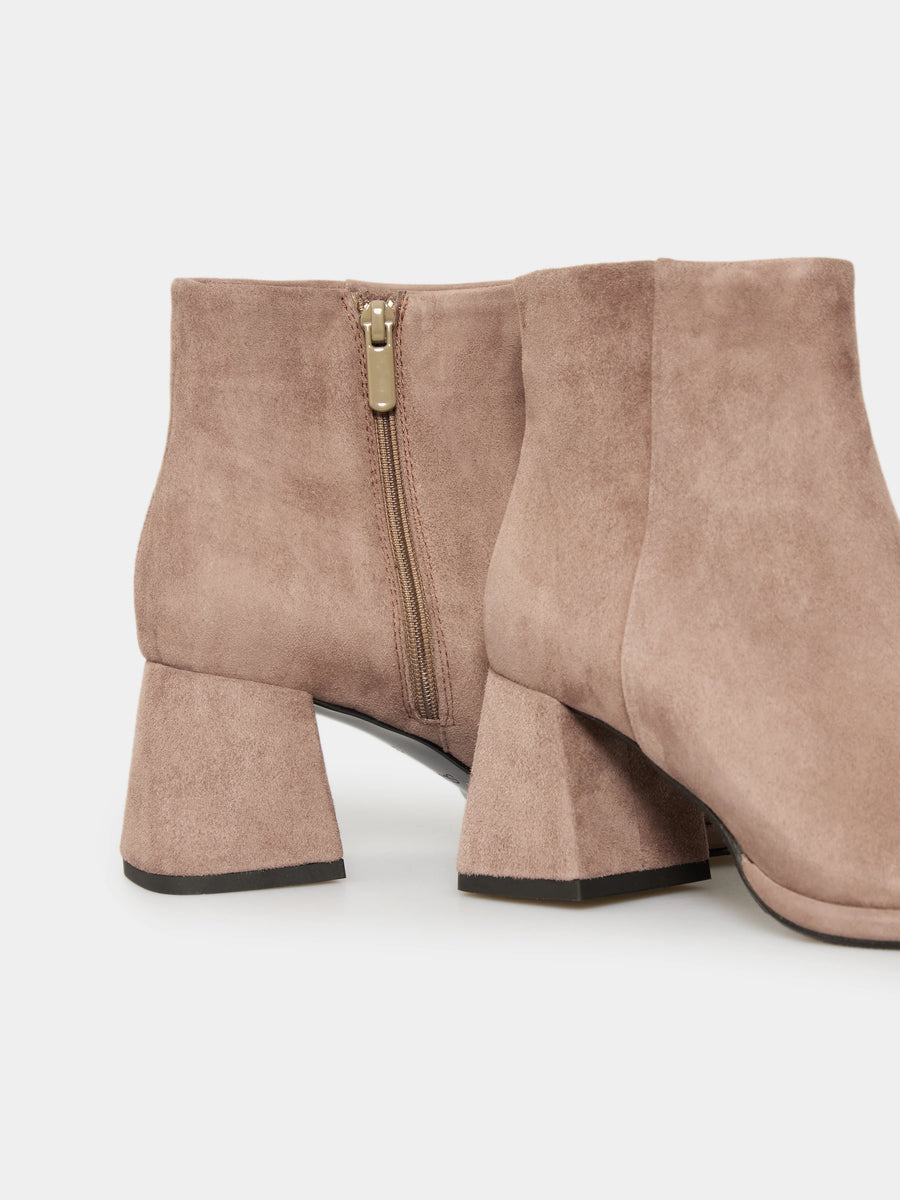 LIVIA ботильйони на підборах 5 см бежеві замшеві на байці