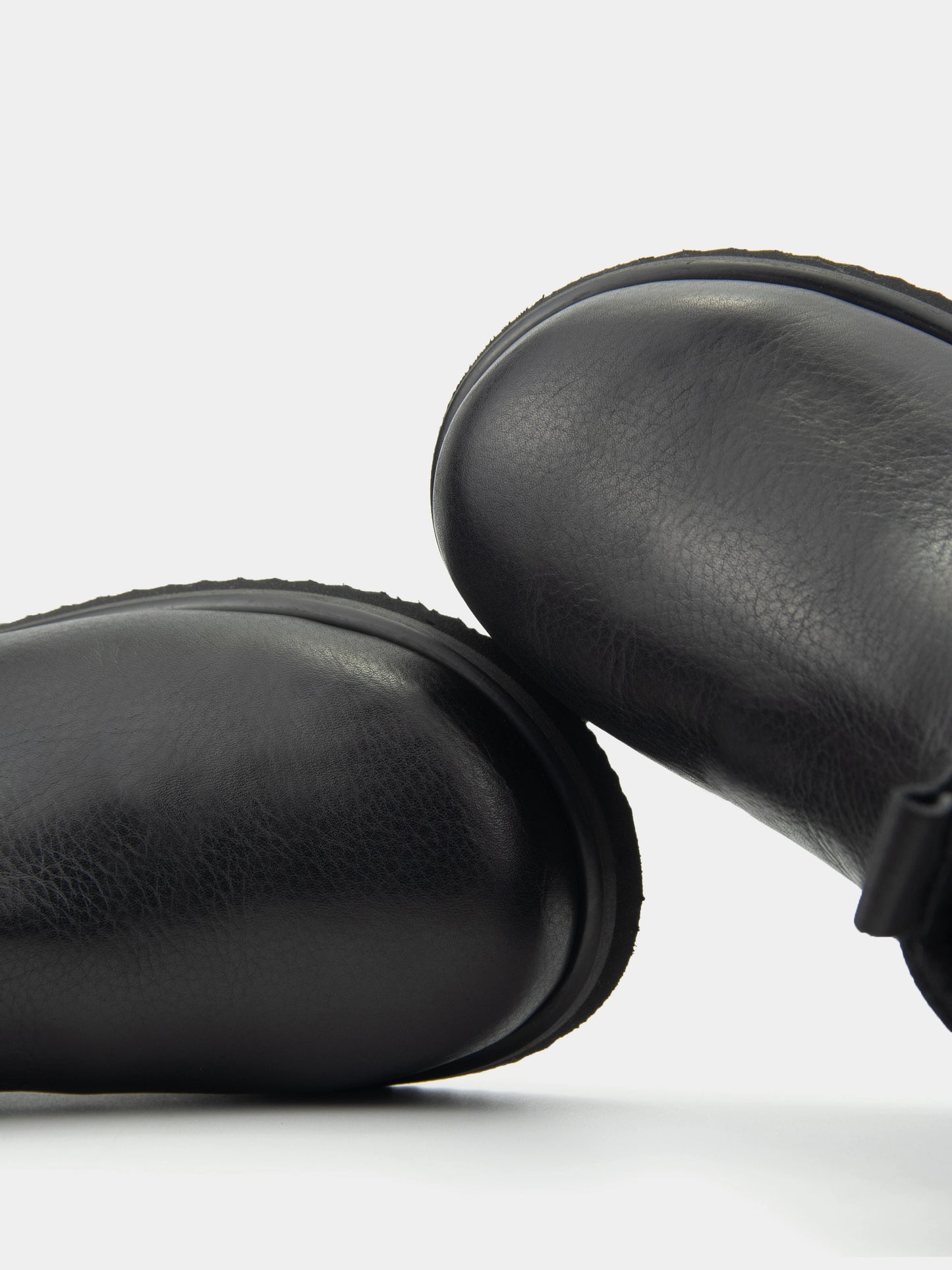 MERAN черевики чорні шкіряні анатомічної форми на вовні