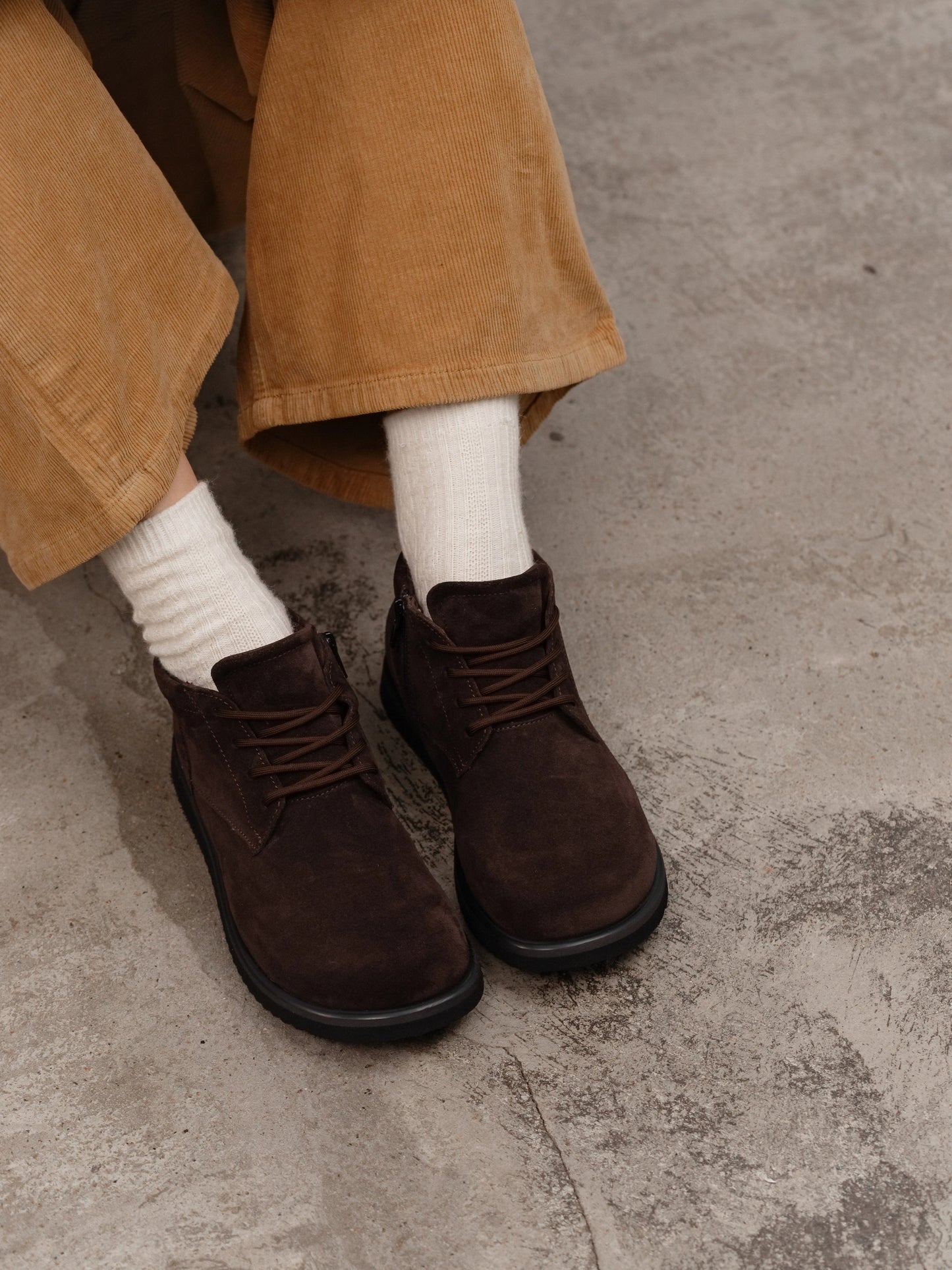 AMORE напівчеревики анатомічної форми шоколадні замшеві на вовні