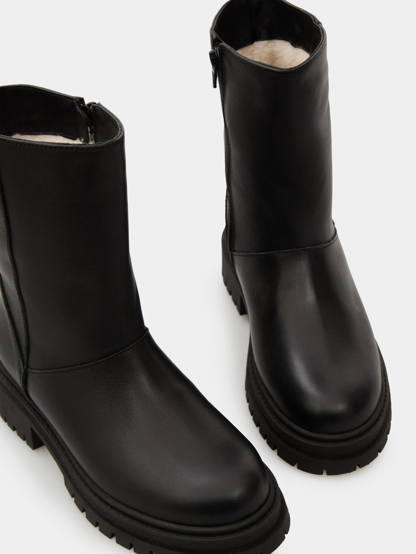 ALICIA черевики чорні шкіряні на вовні