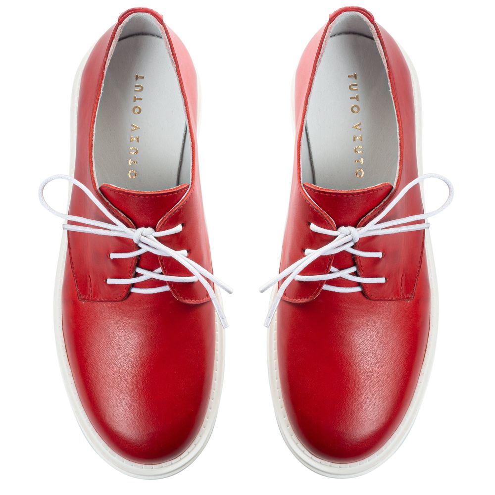 Туфли красные низкий ход на шнурках из натуральной кожи с мягкой стелькой на грубой подошве