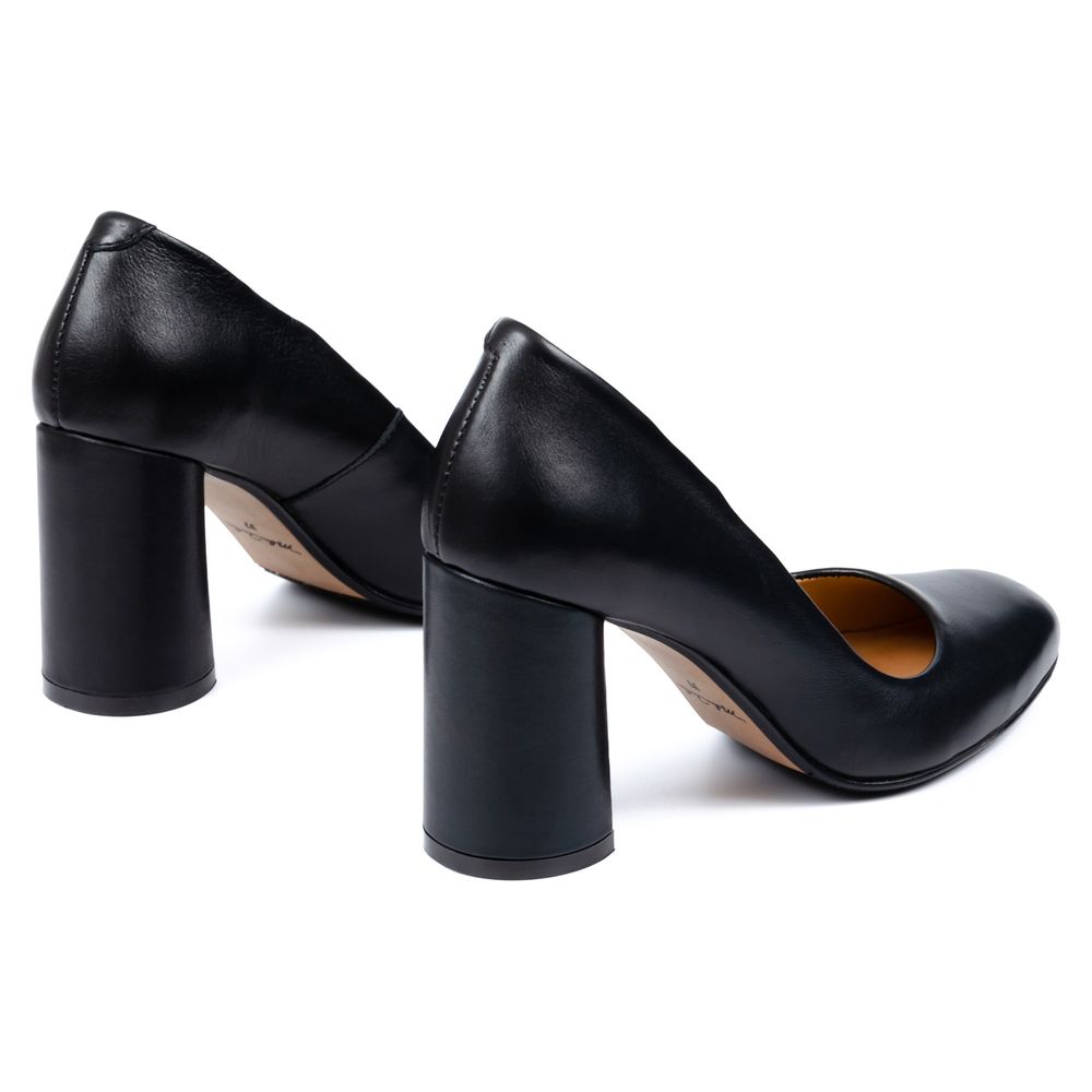 Туфлі чорні з натуральної шкіри на стійкому каблуку 8 см з м'якою устілкою