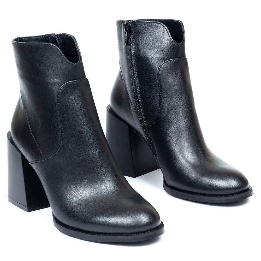 Ботинки черные из натуральной кожи на каблуке 8 см на байке 5231-1, 40, 26.5 см