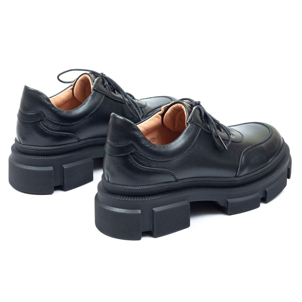Туфли черные кожаные на шнуровке 0013-1